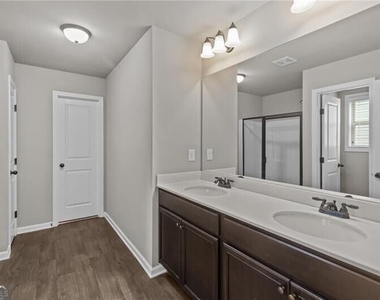 891 Walnut Woods Drive - Photo Thumbnail 26