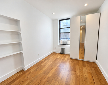115 Carlton Avenue - Photo Thumbnail 6