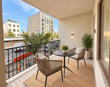 997 Rogers Avenue - Photo Thumbnail 1