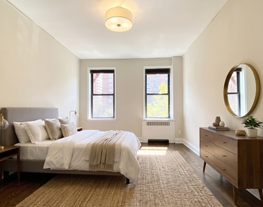 3111 Broadway - Photo Thumbnail 3