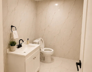 1010 Gates Avenue - Photo Thumbnail 7