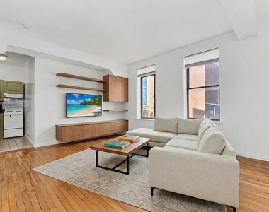 690 Greenwich Street - Photo Thumbnail 1