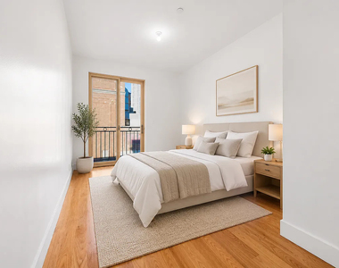 1010 Gates Avenue - Photo Thumbnail 6