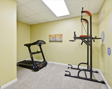 37 Woodmont Dr - Photo Thumbnail 45