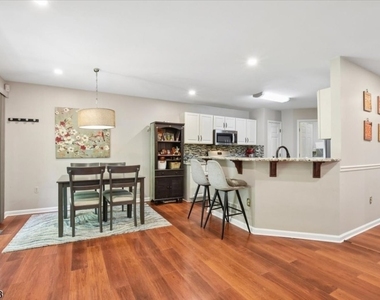 37 Woodmont Dr - Photo Thumbnail 22