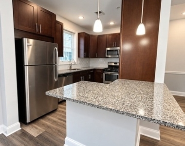 153 Main St - Photo Thumbnail 14