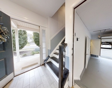 153 Main St - Photo Thumbnail 2