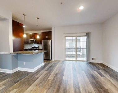 153 Main St - Photo Thumbnail 8