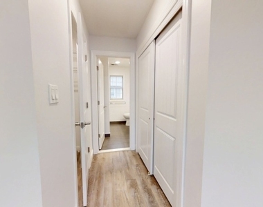153 Main St - Photo Thumbnail 17