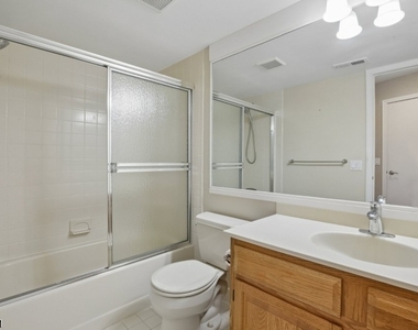 8 Bentley Court - Photo Thumbnail 35