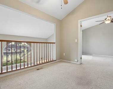 8 Bentley Court - Photo Thumbnail 23