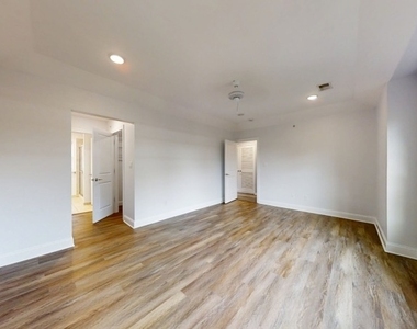153 Main St - Photo Thumbnail 9