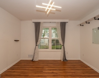 172 Potomac Dr - Photo Thumbnail 20