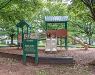 172 Potomac Dr - Photo Thumbnail 32