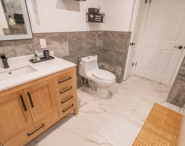 172 Potomac Dr - Photo Thumbnail 14