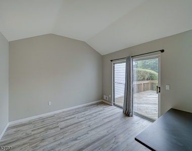 3 Freedom Ct - Photo Thumbnail 15