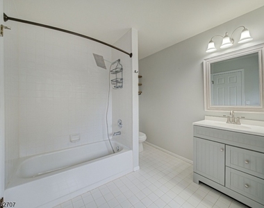 3 Freedom Ct - Photo Thumbnail 19
