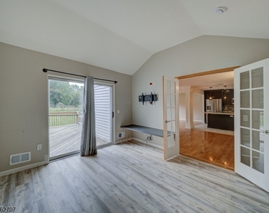 3 Freedom Ct - Photo Thumbnail 14