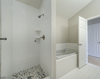 3 Freedom Ct - Photo Thumbnail 23