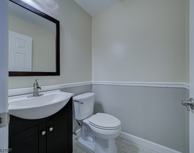 3 Freedom Ct - Photo Thumbnail 4