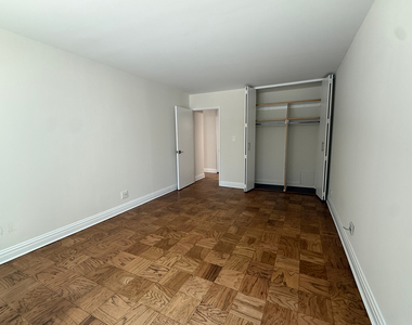 400 East 71st Street - Photo Thumbnail 5