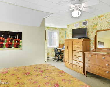 425 Washington Avenue - Photo Thumbnail 21