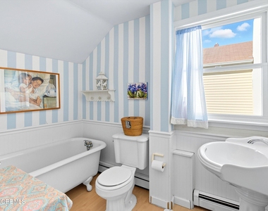 425 Washington Avenue - Photo Thumbnail 26