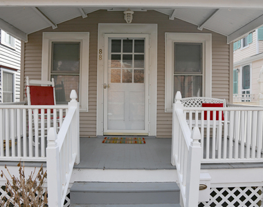 88 Webb Avenue - Photo Thumbnail 2