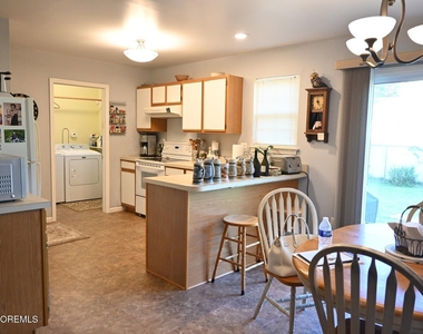 21 Pohatcong Avenue - Photo Thumbnail 8