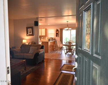 21 Pohatcong Avenue - Photo Thumbnail 3