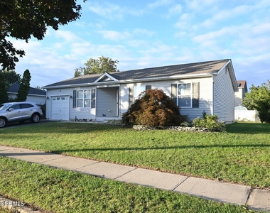 21 Pohatcong Avenue - Photo Thumbnail 1