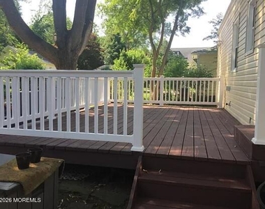 109 Hudson Avenue - Photo Thumbnail 2