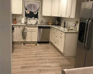 109 Hudson Avenue - Photo Thumbnail 7