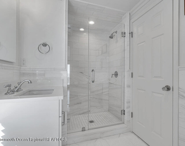 1609 Ocean Avenue N - Photo Thumbnail 21