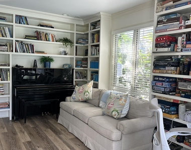 1609 Ocean Avenue N - Photo Thumbnail 14