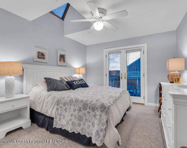 28 1st Avenue - Photo Thumbnail 11