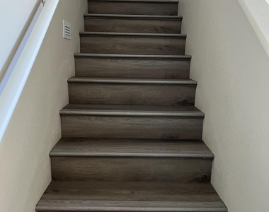 7165 S 48th Glen - Photo Thumbnail 8