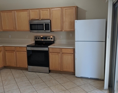 9173 W Ross Avenue - Photo Thumbnail 6