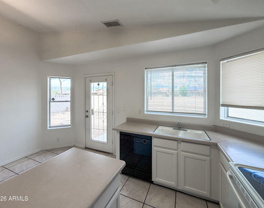 4545 N 67th Avenue - Photo Thumbnail 1