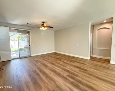 1260 S Amber Street - Photo Thumbnail 1