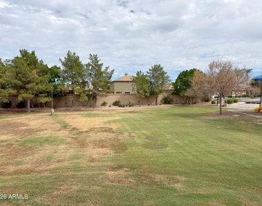 1967 E Browning Place - Photo Thumbnail 25