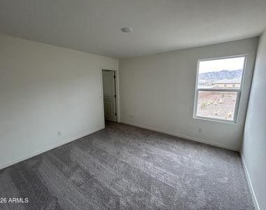 20124 W Palo Verde Drive - Photo Thumbnail 15