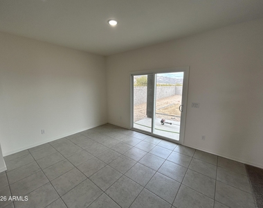20124 W Palo Verde Drive - Photo Thumbnail 3
