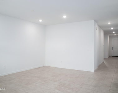 37097 W Prado Street - Photo Thumbnail 19