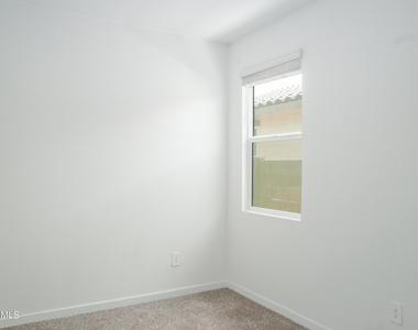 37097 W Prado Street - Photo Thumbnail 10