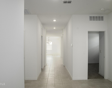 37097 W Prado Street - Photo Thumbnail 12