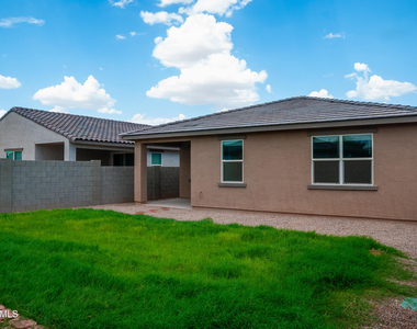 37097 W Prado Street - Photo Thumbnail 26