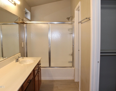7430 W Eva Street - Photo Thumbnail 19