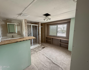 2875 W Foothill Street - Photo Thumbnail 25