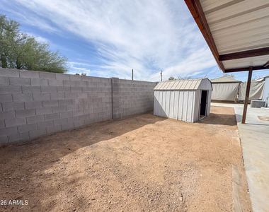 2875 W Foothill Street - Photo Thumbnail 37
